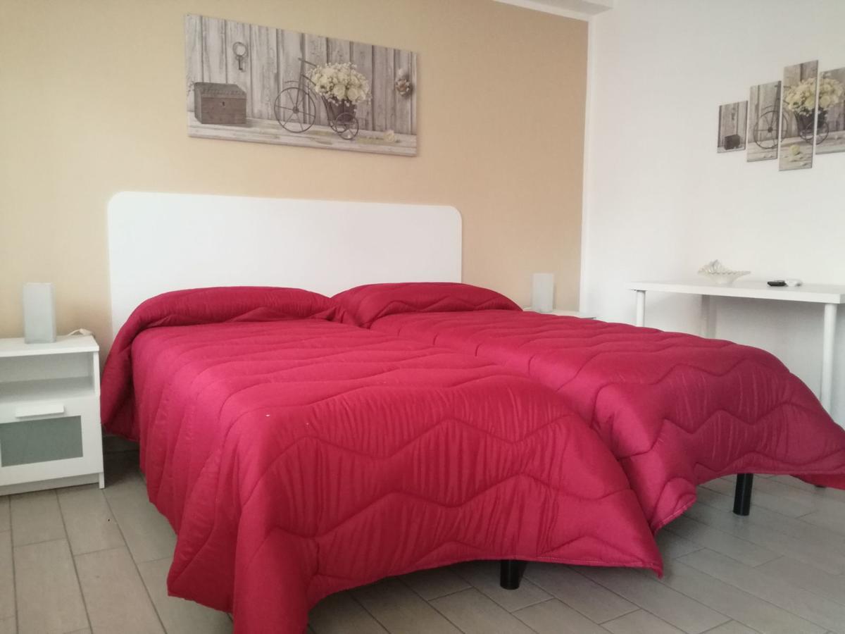 B&B Dal Gallo Battipaglia Ngoại thất bức ảnh