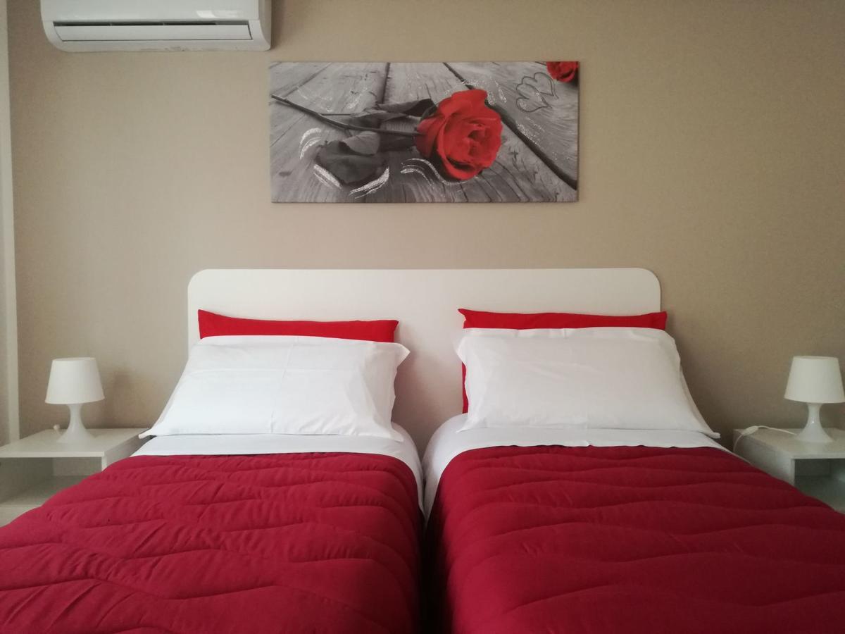 B&B Dal Gallo Battipaglia Ngoại thất bức ảnh